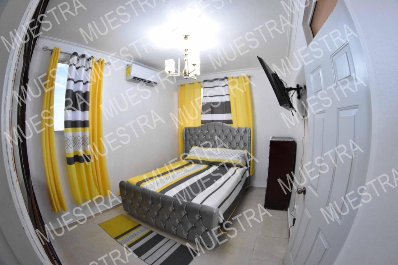 Apartamento En La Carreras Proximo Al Monumento Santiago De Los Caballeros Exterior photo