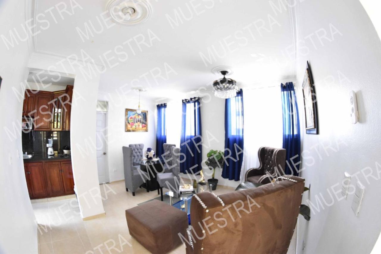 Apartamento En La Carreras Proximo Al Monumento Santiago De Los Caballeros Exterior photo